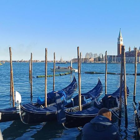 La Bella Venezia - Entire Private Apartment 외부 사진