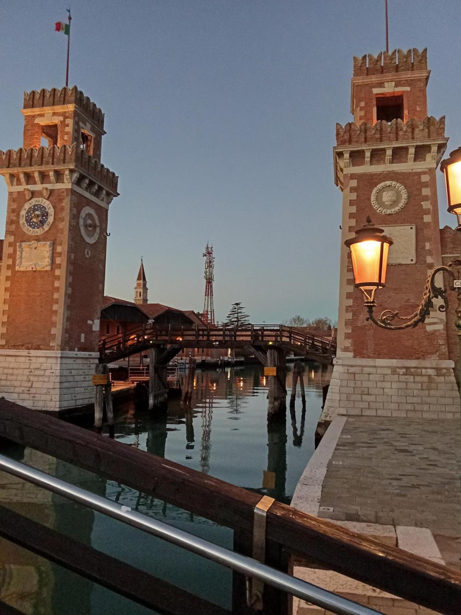 La Bella Venezia - Entire Private Apartment 외부 사진